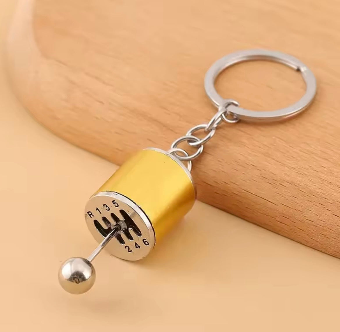Gear shift keychain