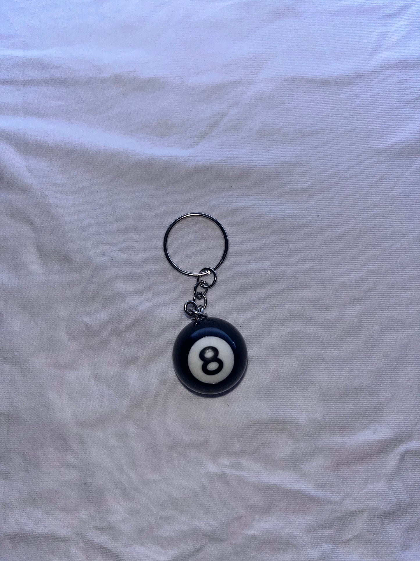 8 ball keychain