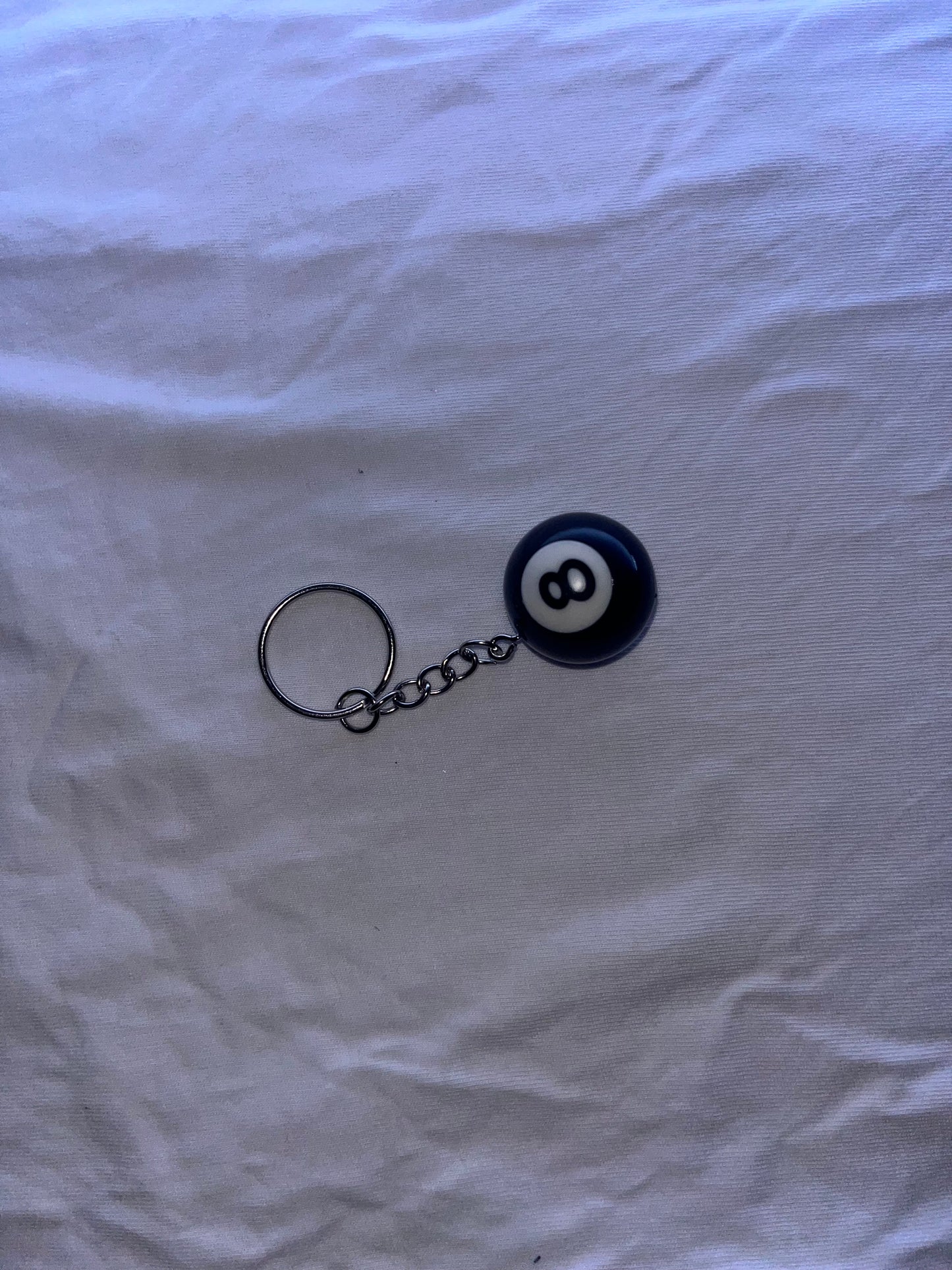 8 ball keychain